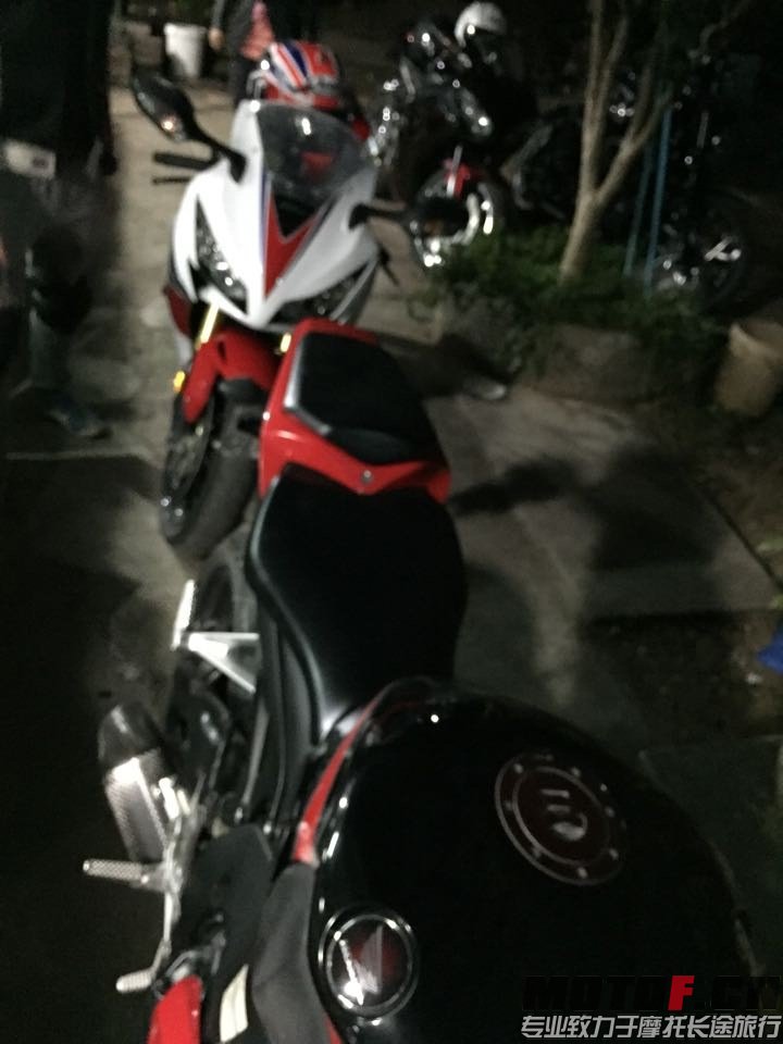 QQ图片20141214194625.jpg