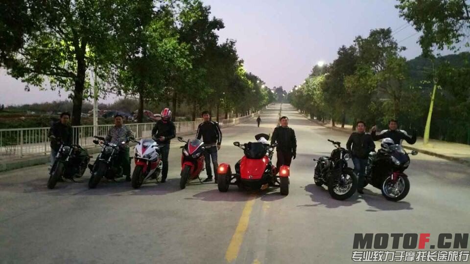 QQ图片20141214231414.jpg