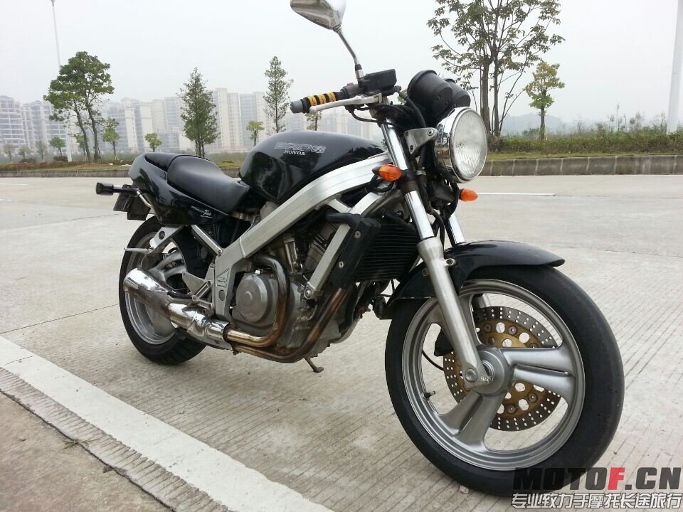 QQ图片20141216101358.jpg