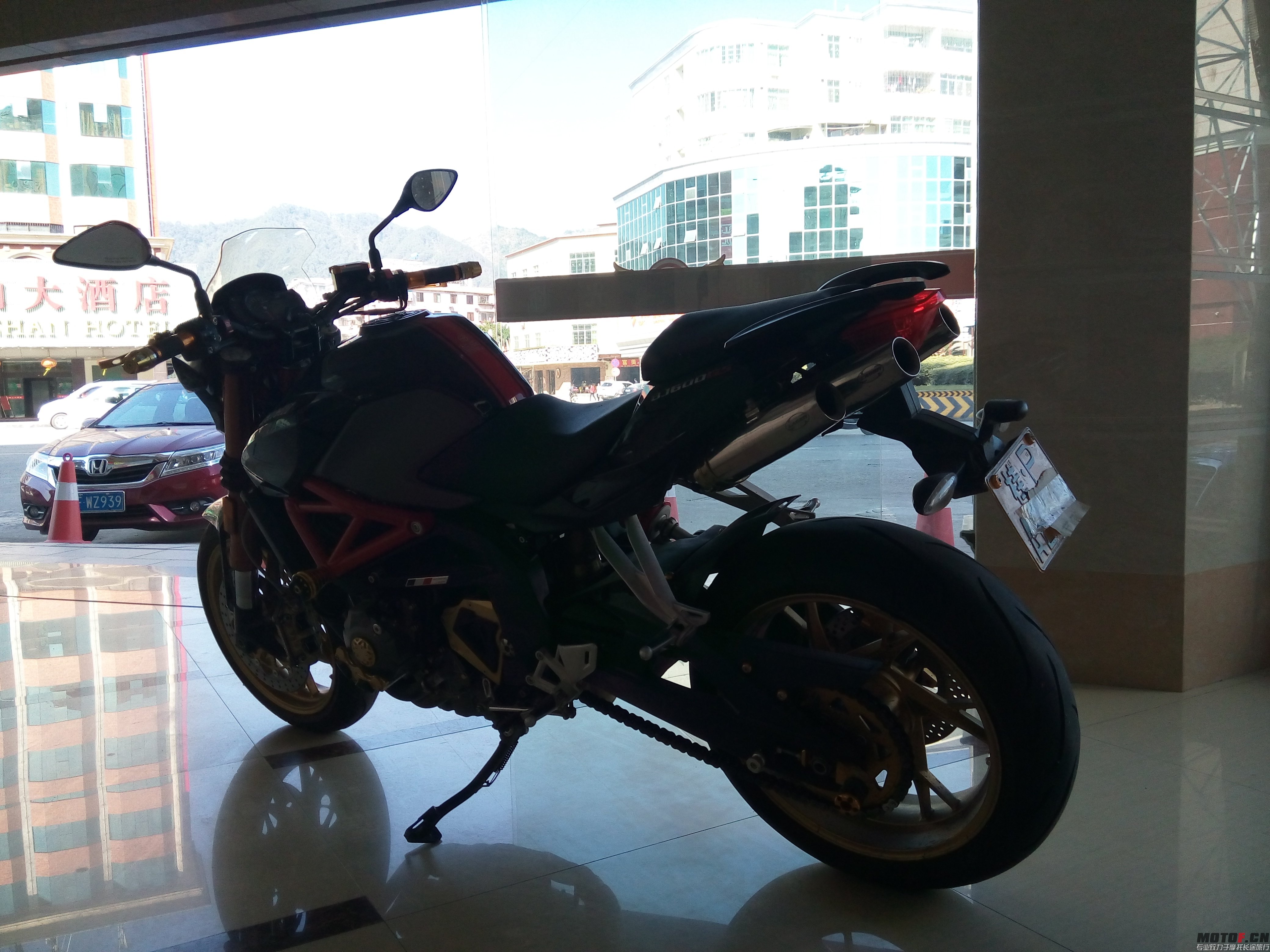 IMG_20141222_131612.jpg