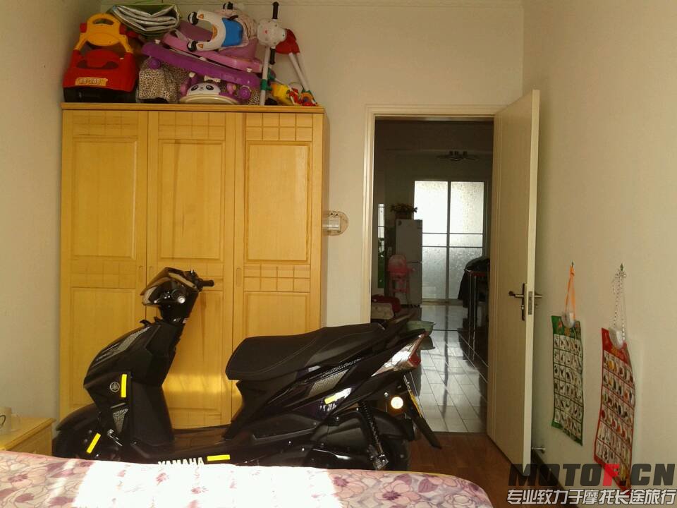 ](1VNJMBH202R)GGK8TX5XN.jpg