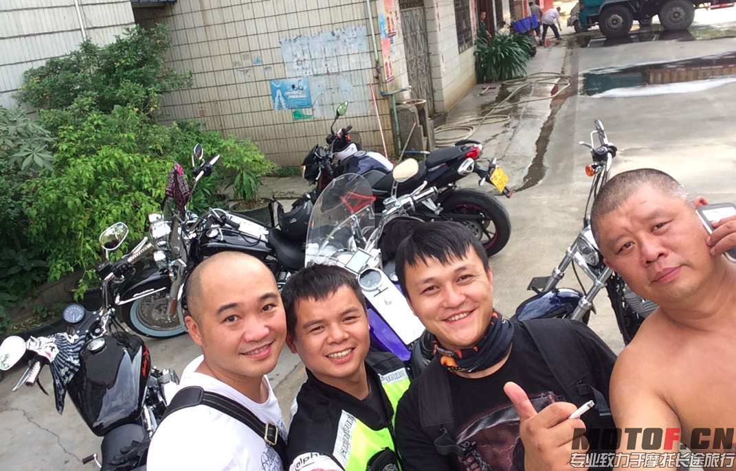 屏幕快照 2014-12-24 上午11.42.36.png