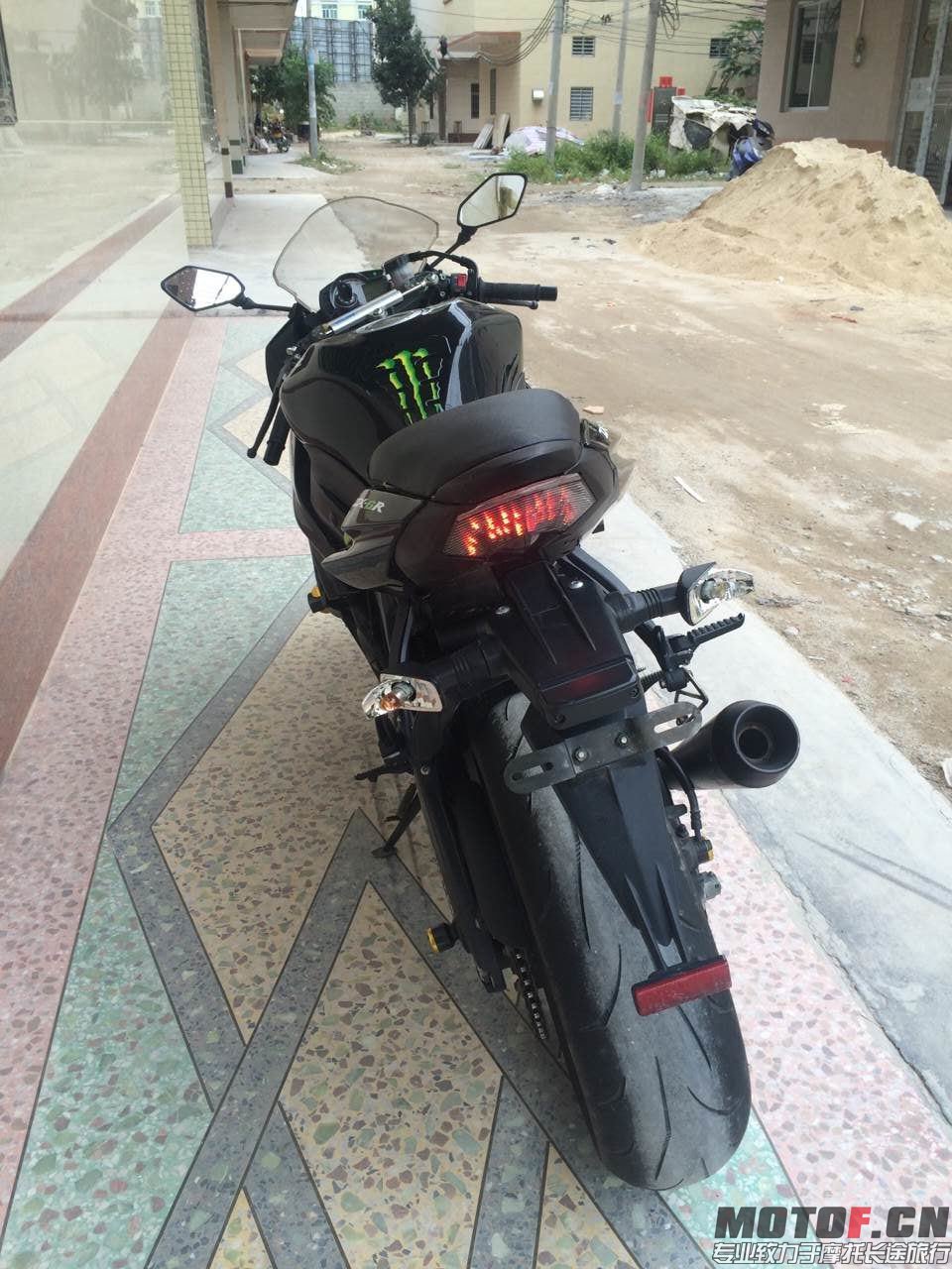 QQ图片20141224205842.jpg