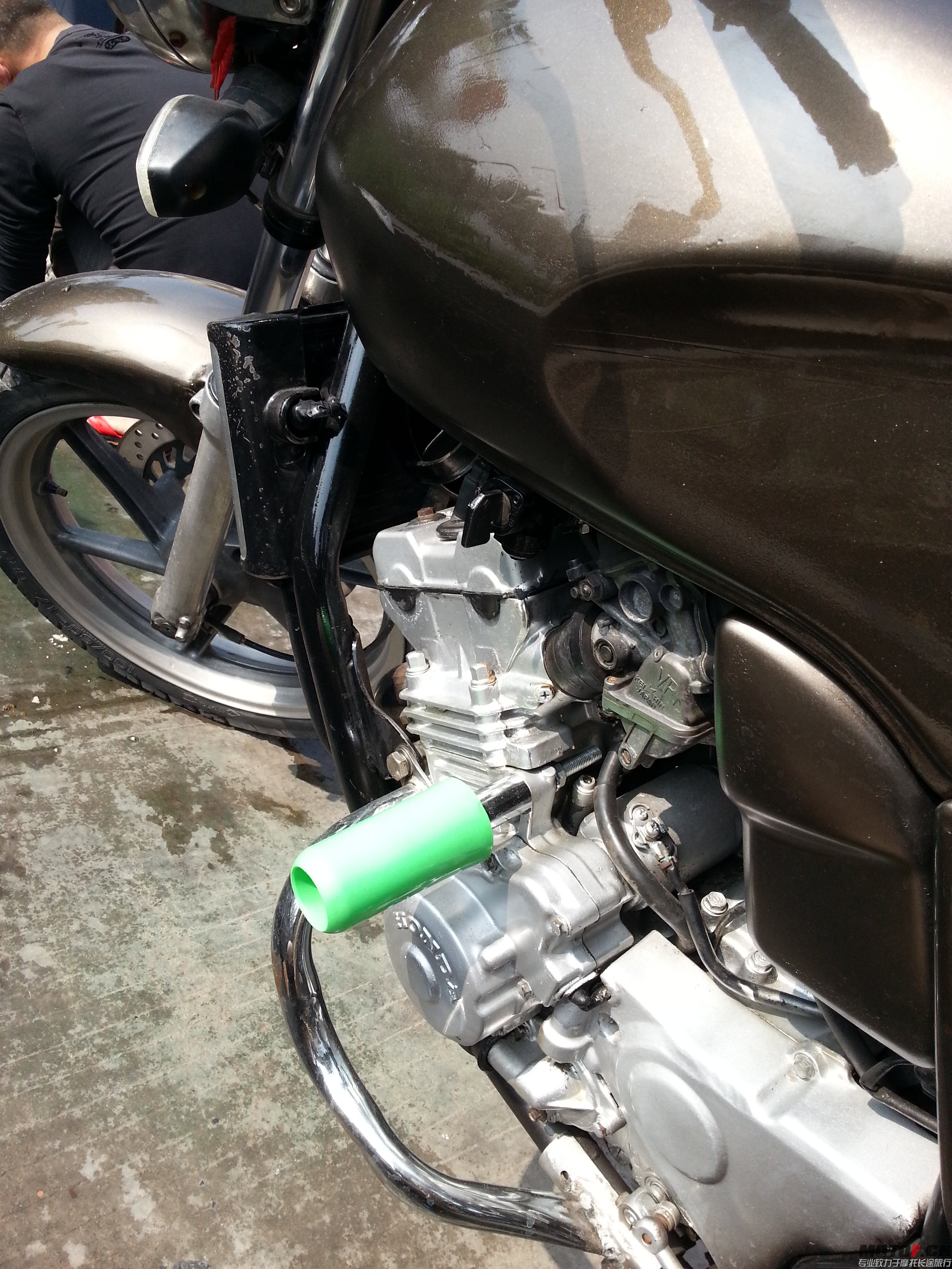 CB250