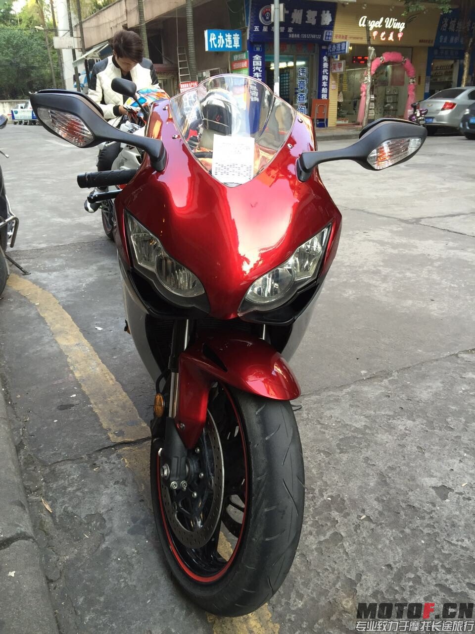 QQ图片20141229175034.jpg