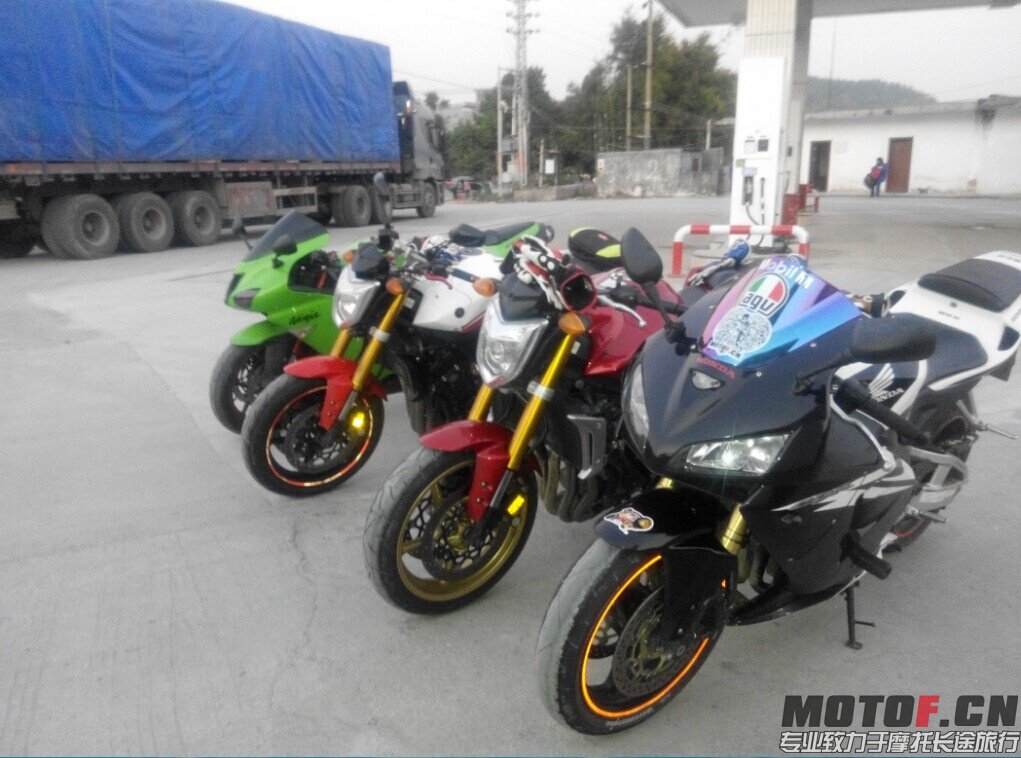 QQ图片20150104200231.jpg