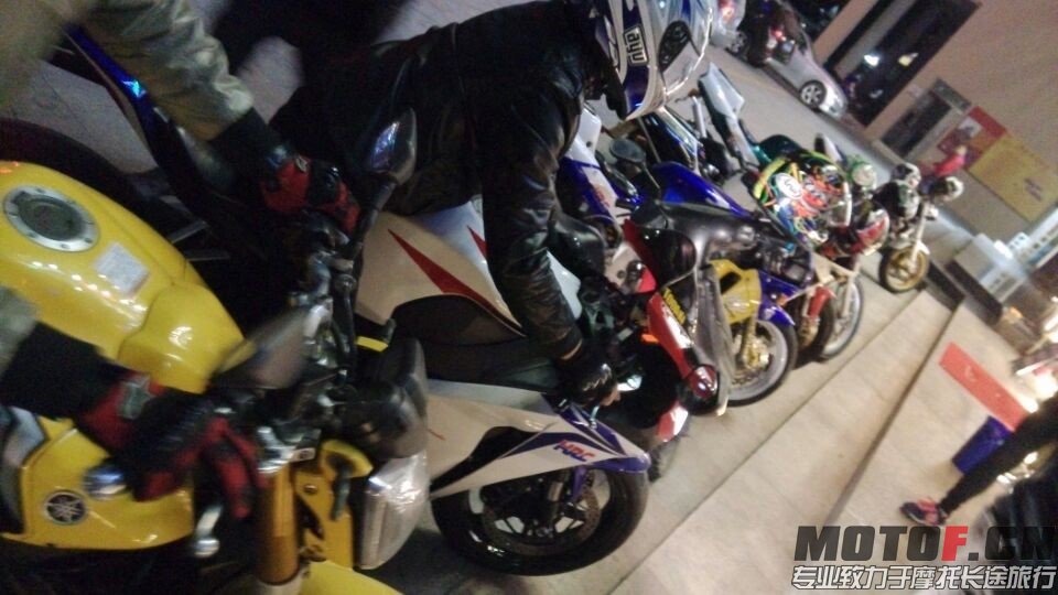 QQ图片20150105183707.jpg