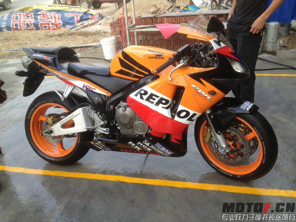 041D7D18B7CB393287DCF27F1EA3CD21 - 副本.png