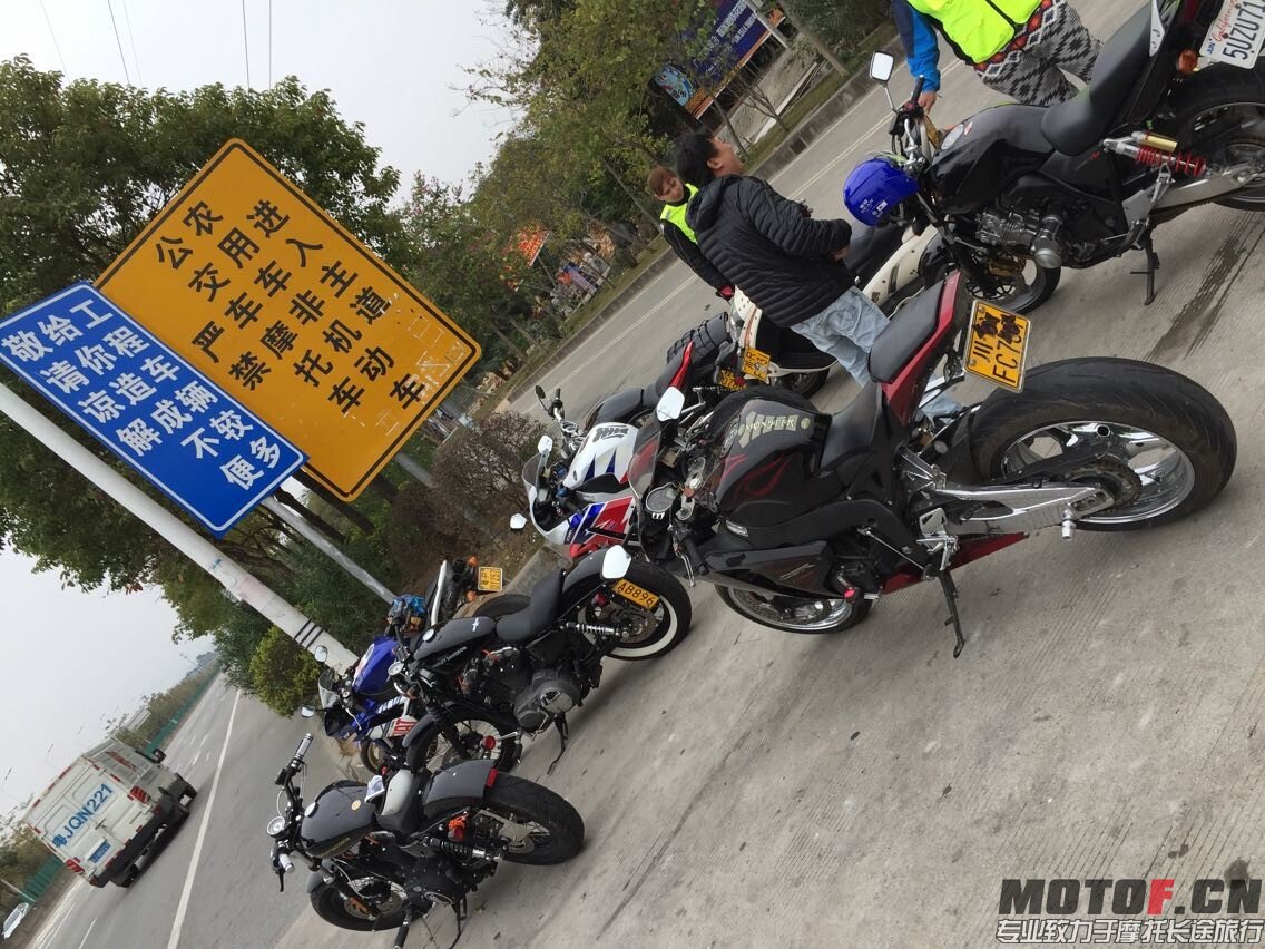 QQ图片20150202205825.jpg