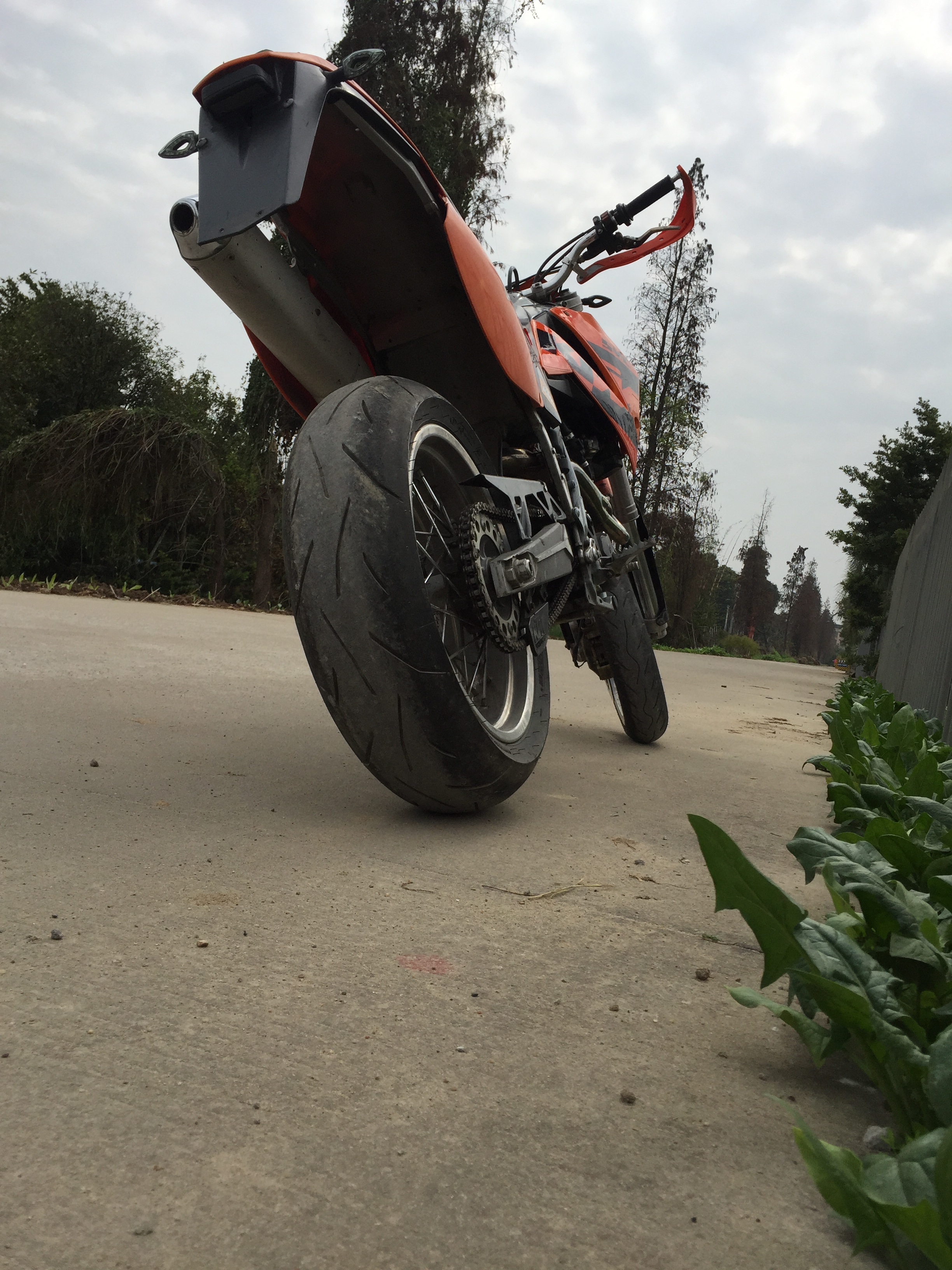 KTM 660 SMCIMG_0790.JPG