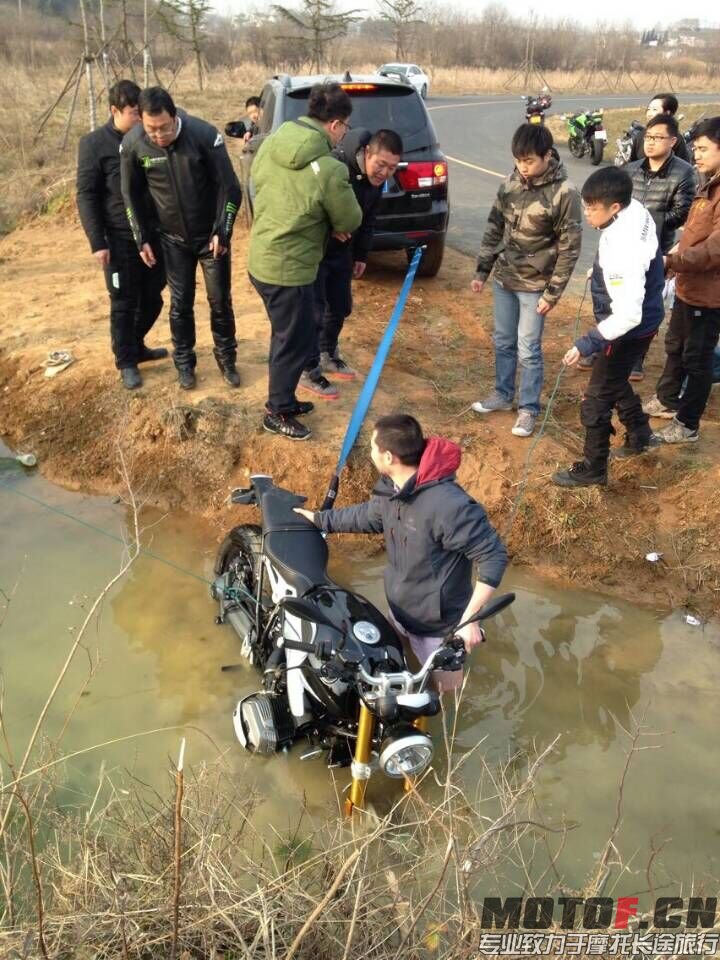 QQ图片20150208230453.jpg