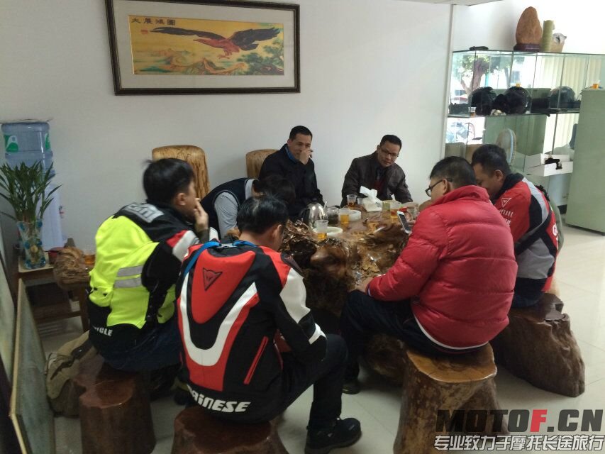 QQ图片20150212215836.jpg