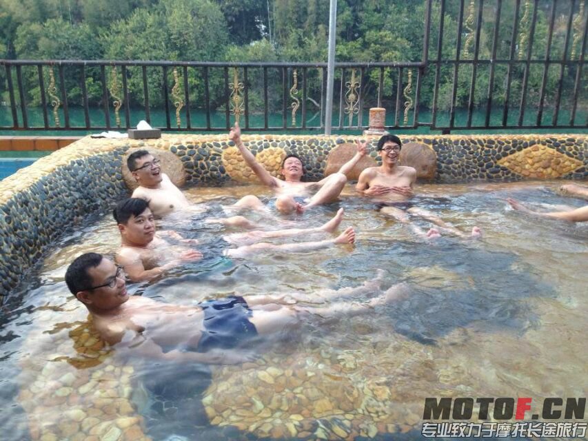 QQ图片20150212214017.jpg