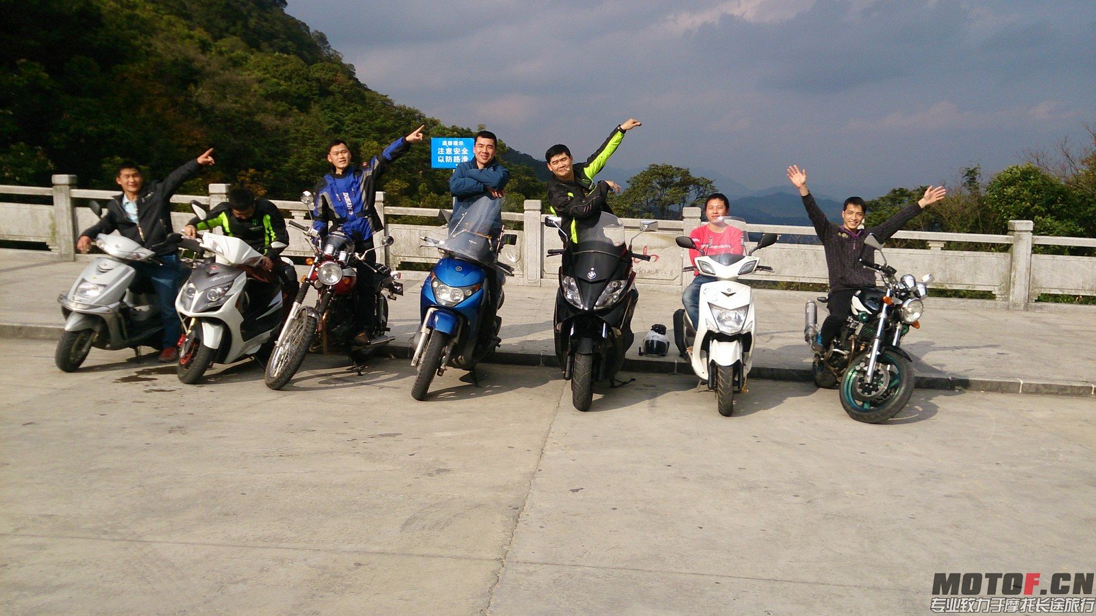 mmexport1424165361035 (复制).jpg