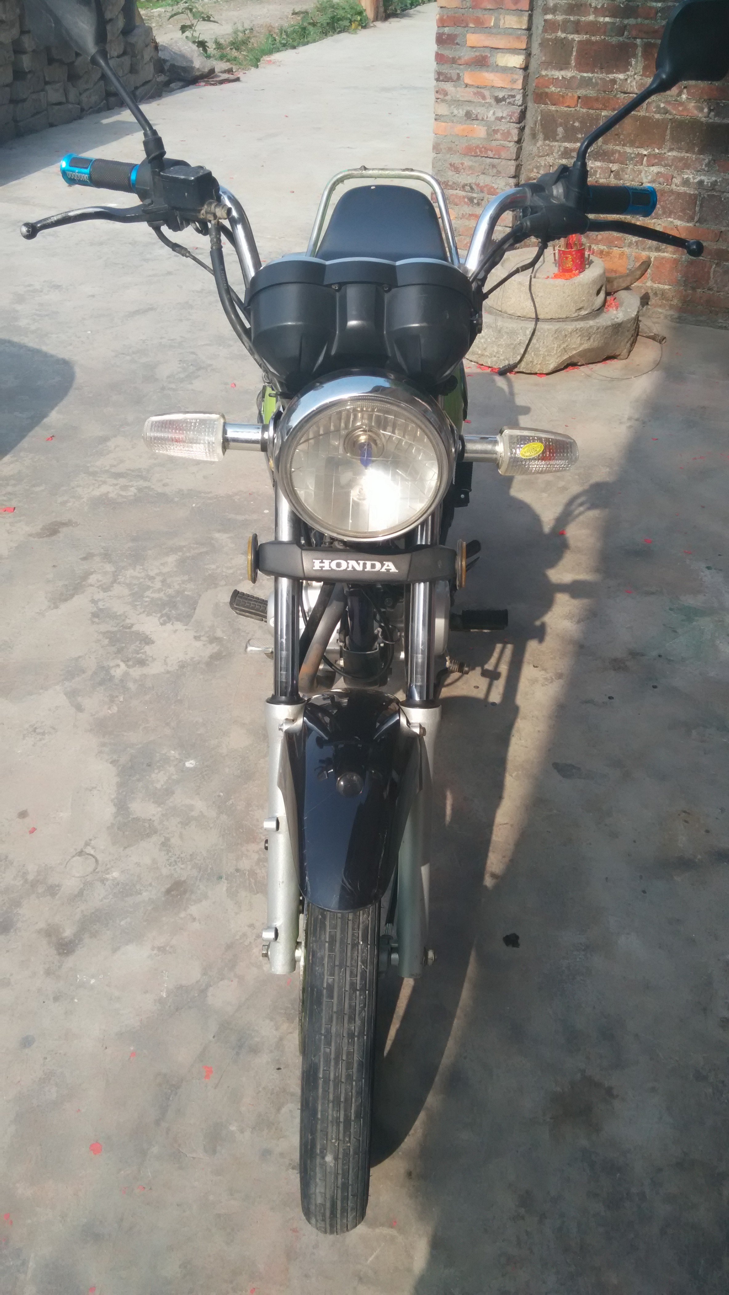 QQ图片20150221101000.jpg