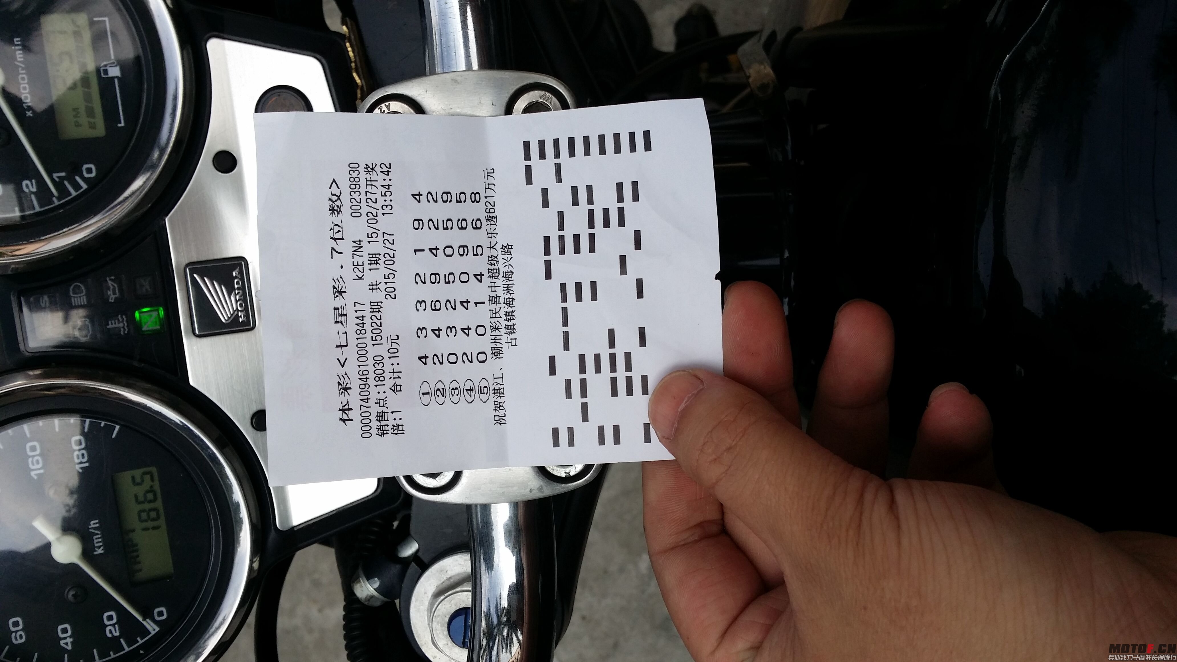 QQ图片20150228130951.jpg