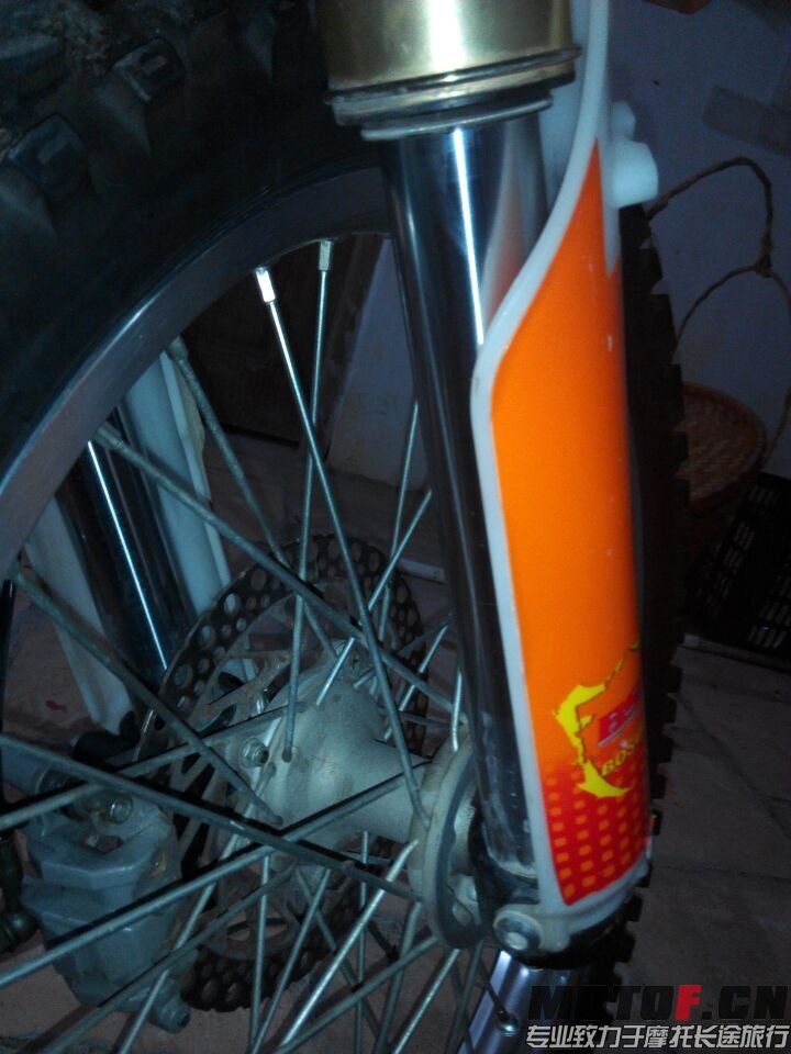 前减白白净净