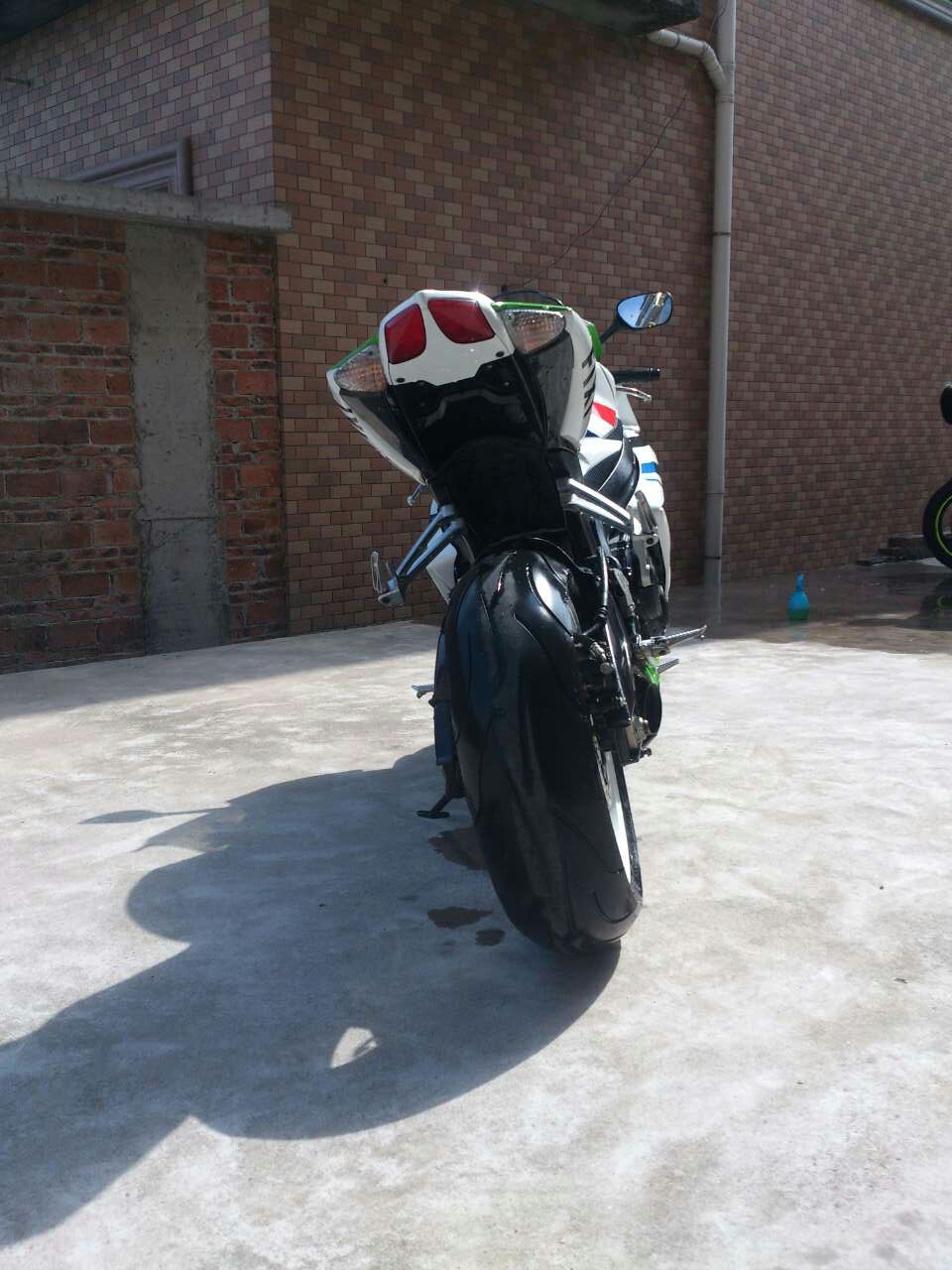 image.jpg