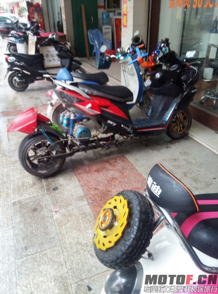 QQ图片20150311225615.jpg