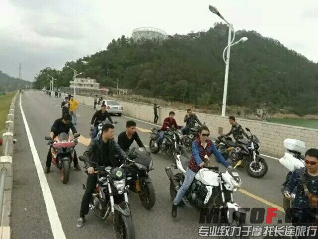 QQ图片20150316030101.jpg