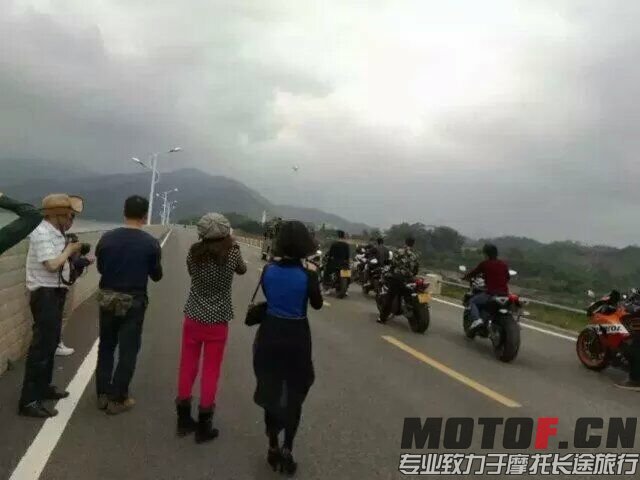 QQ图片20150316030105.jpg