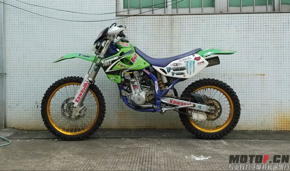 KLX250脚打