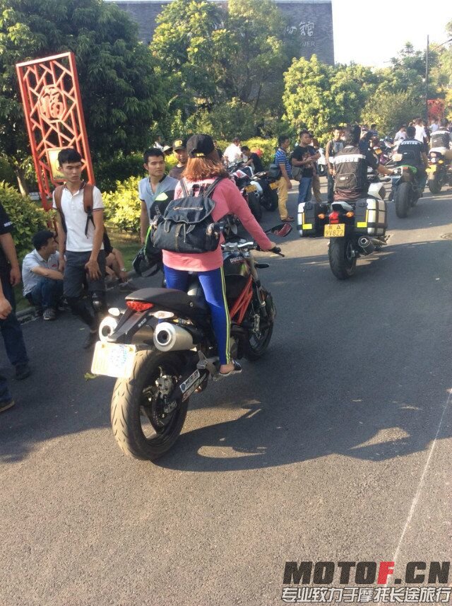 QQ图片20140324014722.jpg