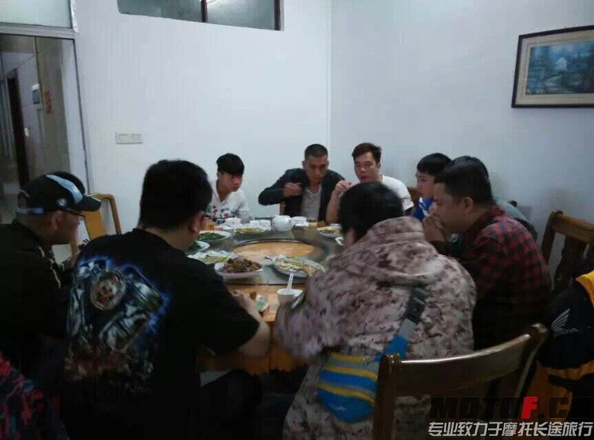 99EB4FC1852C7B167F3F7A313ED2A1E0.jpg