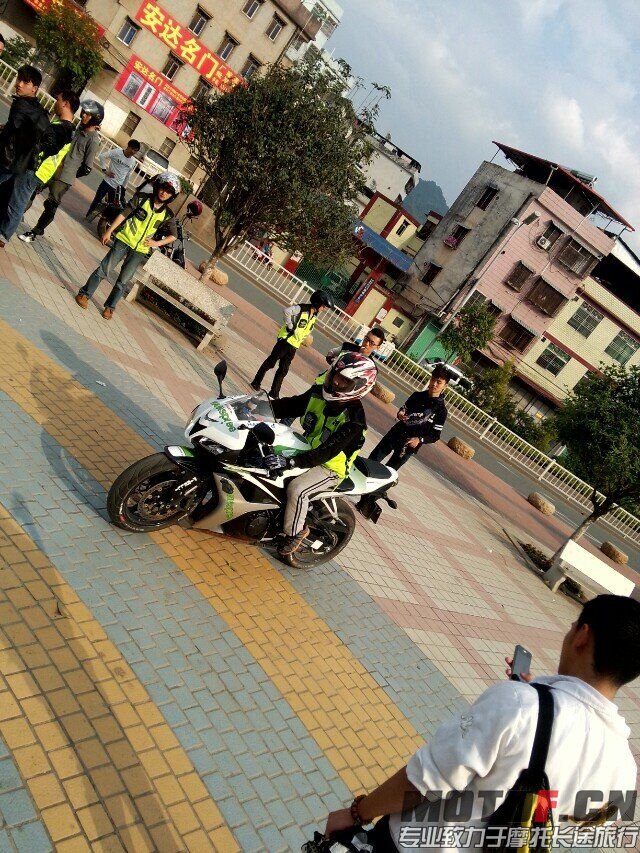 QQ图片20150331193104.jpg