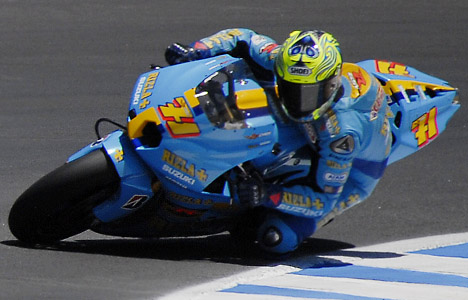 moto-gp_chris-vermeulen_corkscrew.jpg