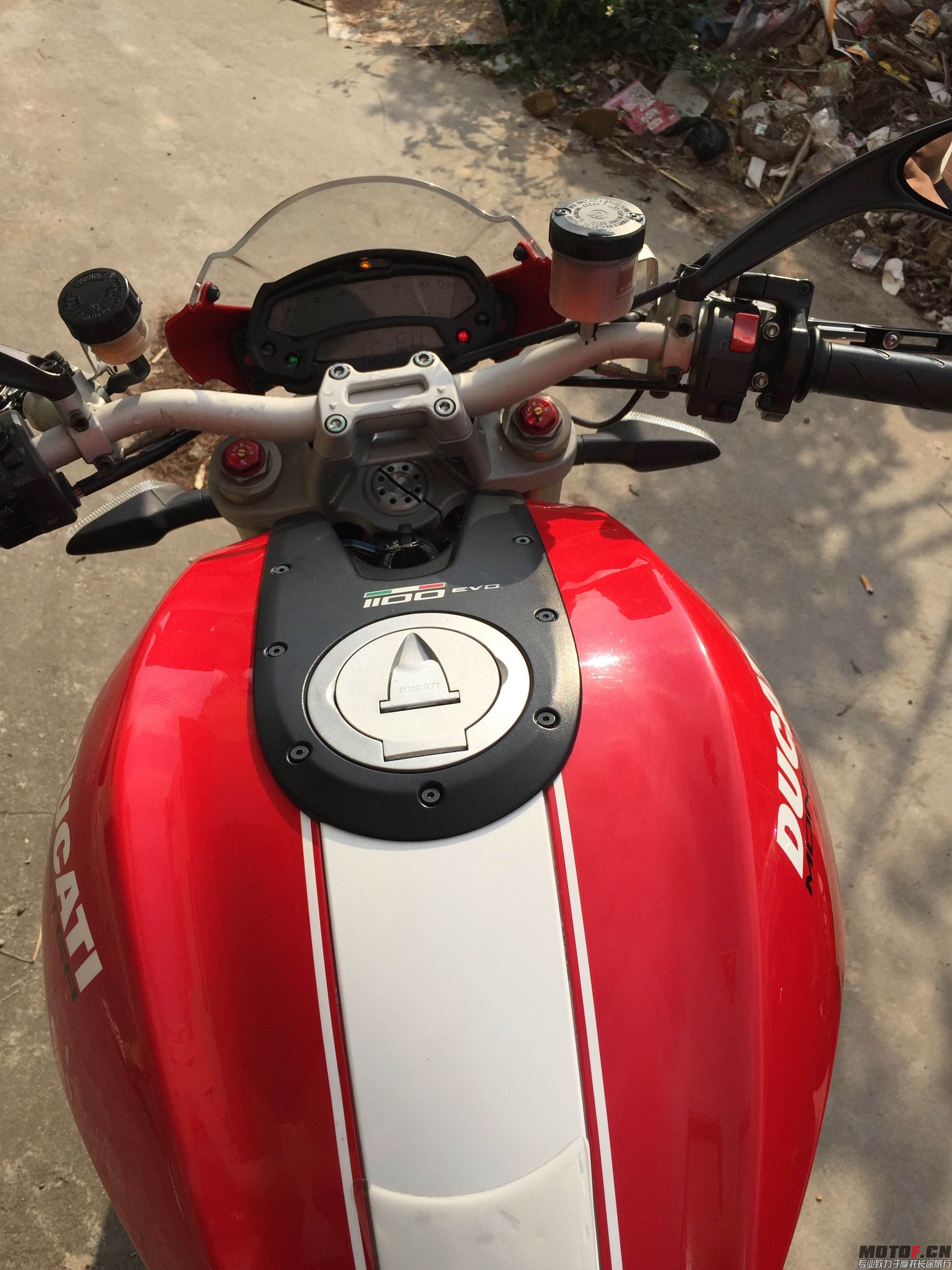 旋转 QQ图片20150403000754.jpg