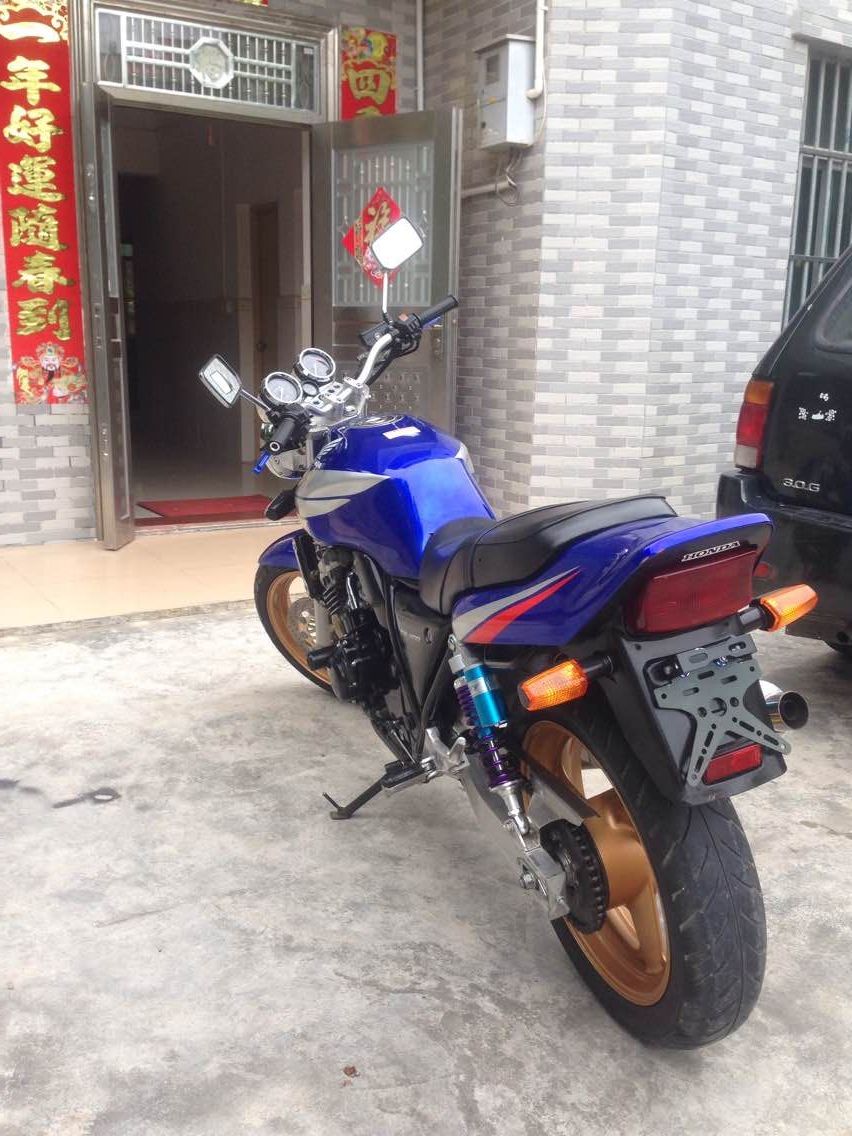 左后.jpg