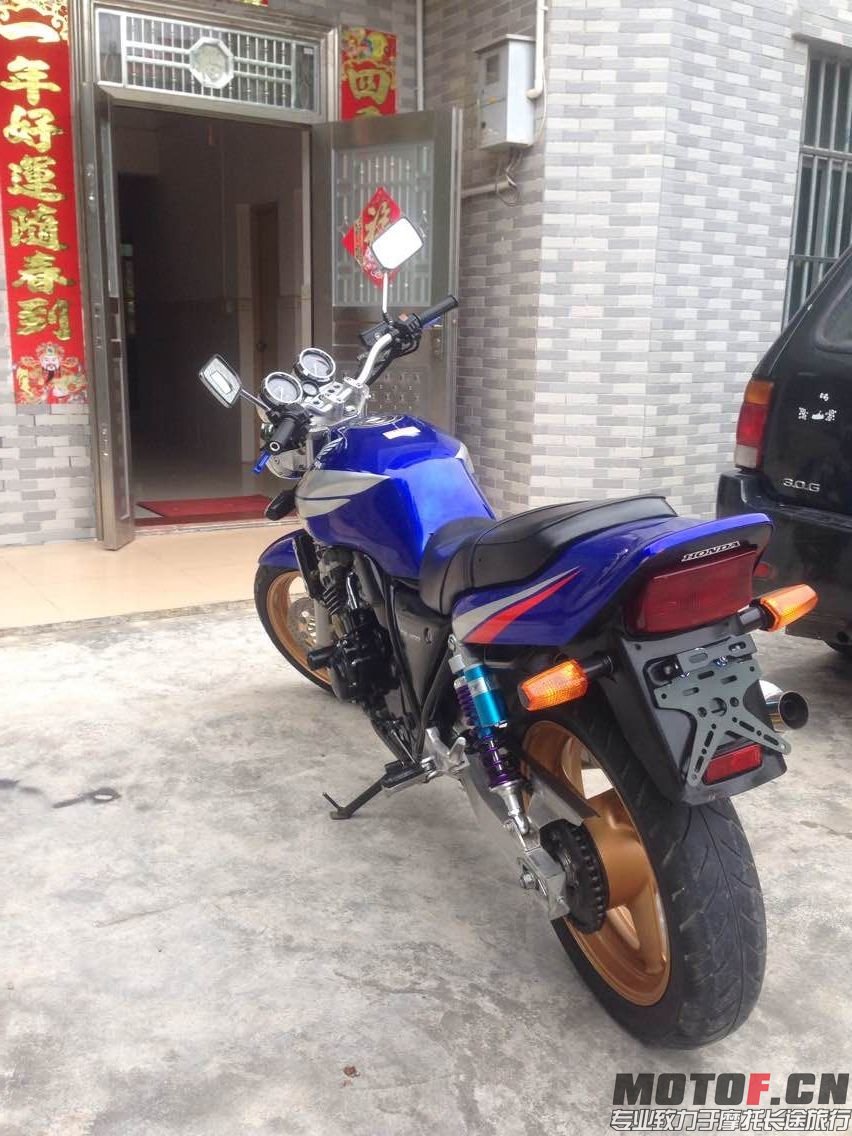 左后.jpg