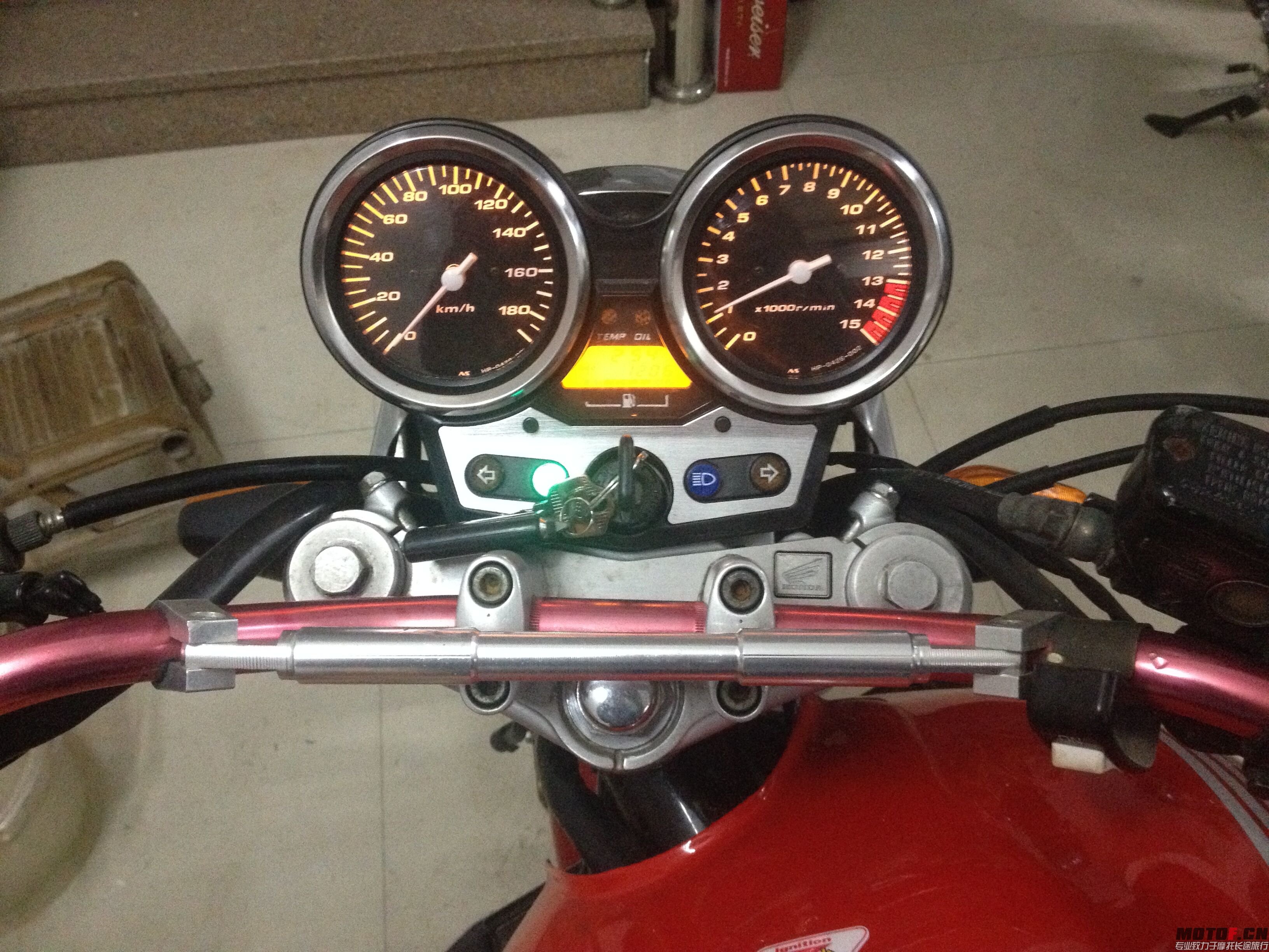 QQ图片20150409202308.jpg