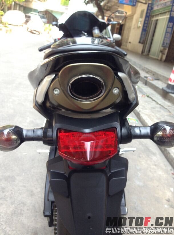 QQ图片20150413144458.jpg