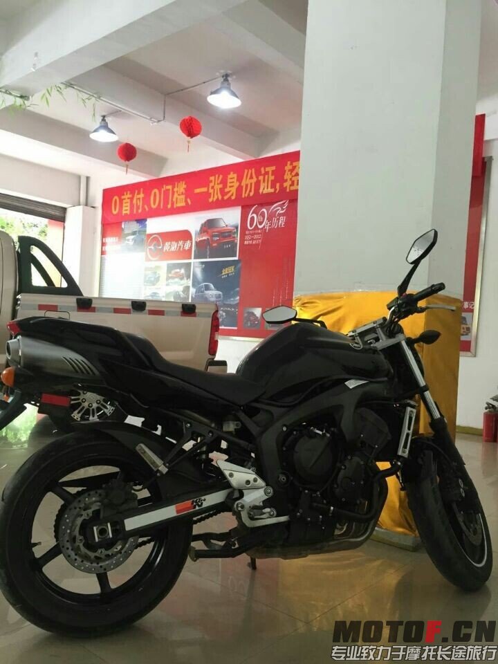 右边2.jpg