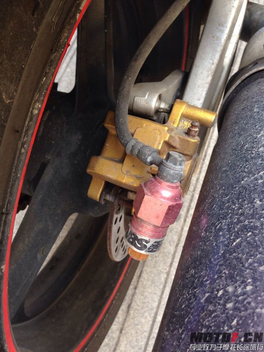 刹车.jpg