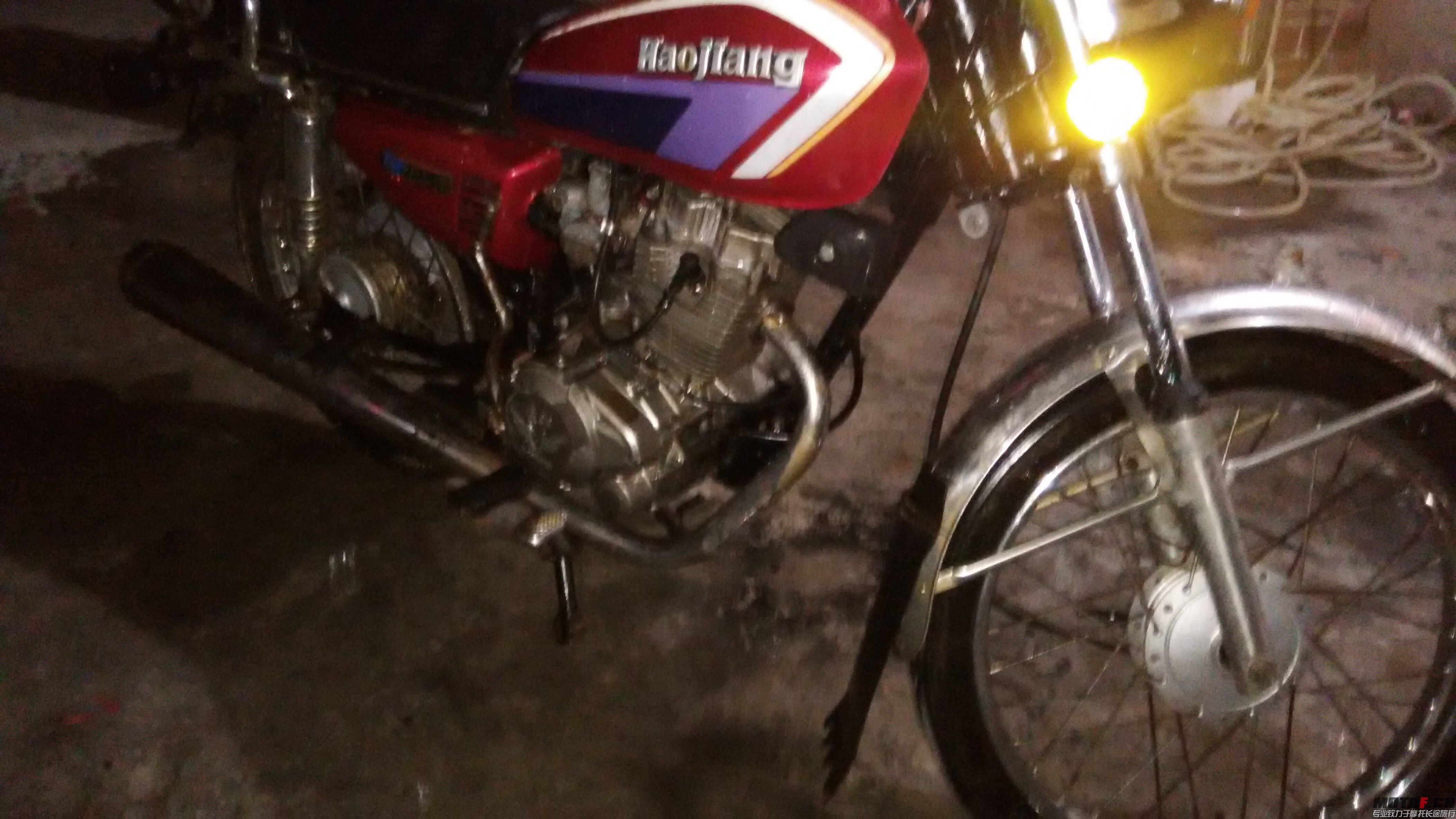 QQ图片20150418204411.jpg