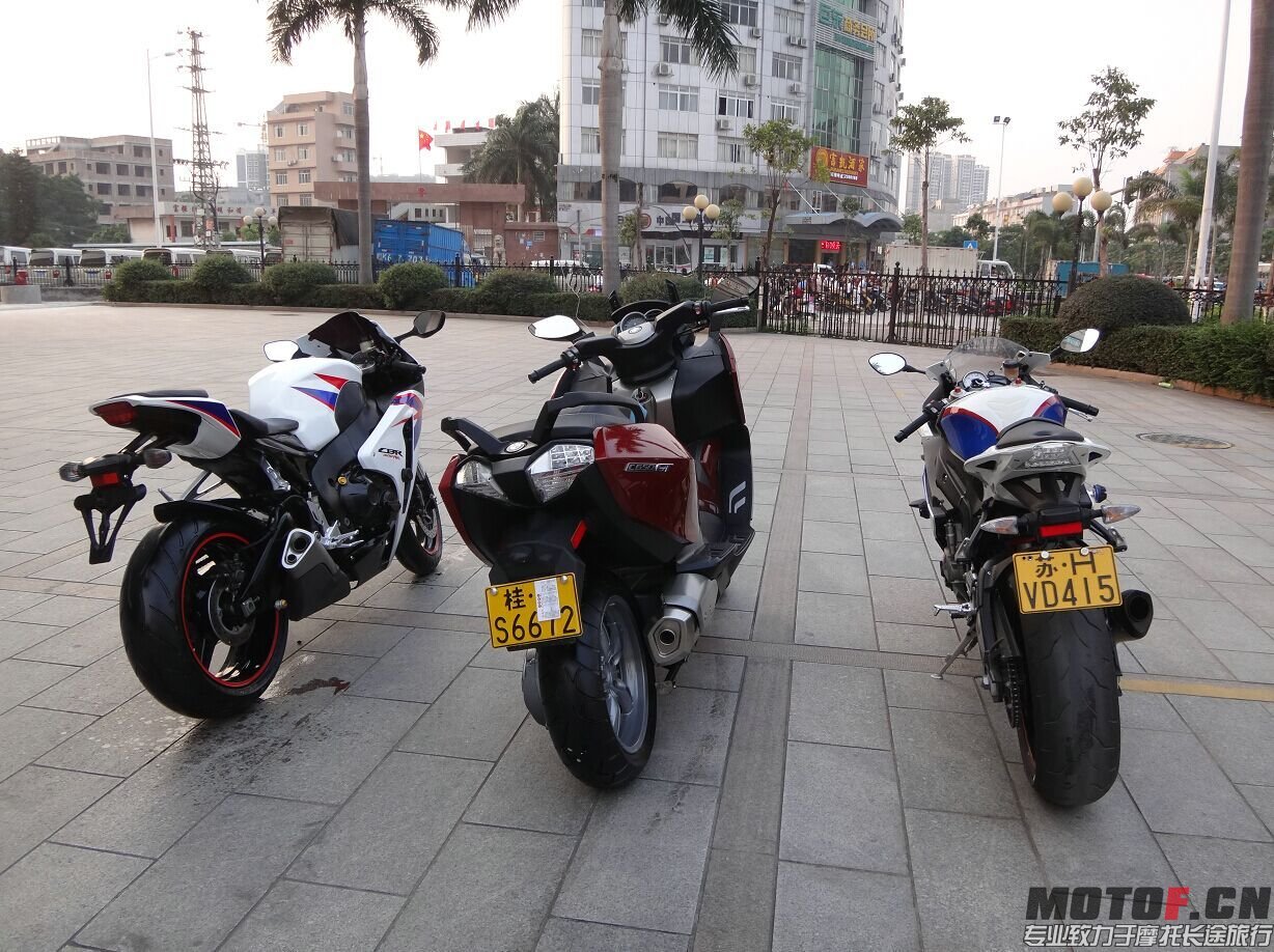 QQ图片20150420023101.jpg