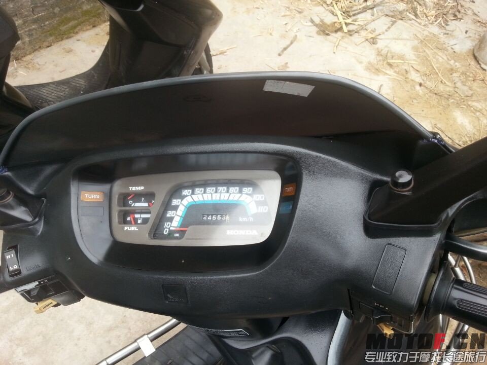 QQ图片20150425095109.jpg