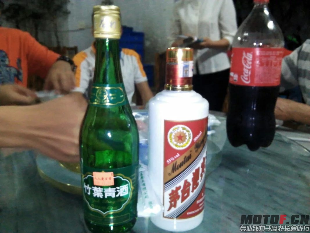 psbCA8HRWT9.jpg