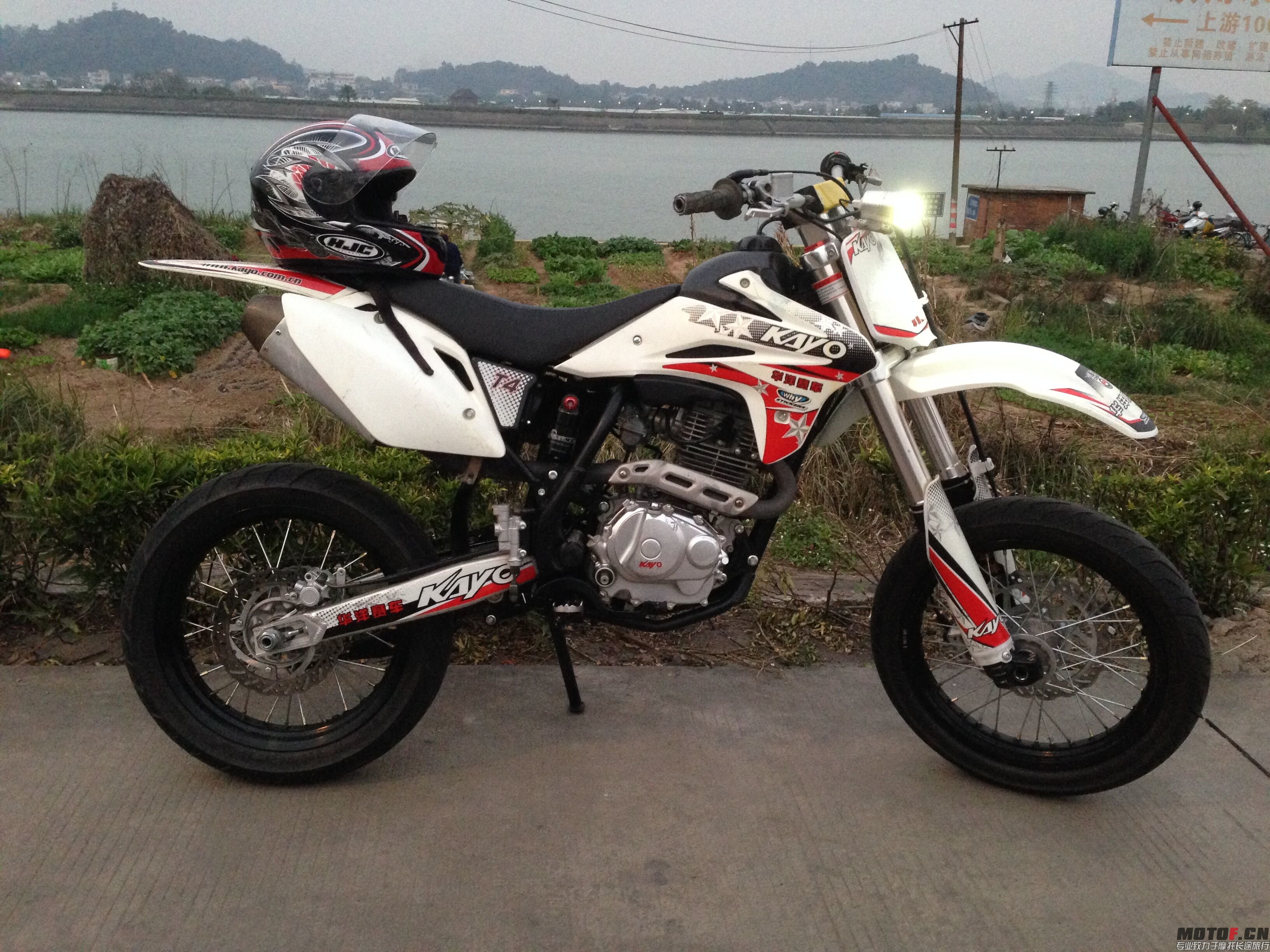 QQ图片20150430164354.jpg