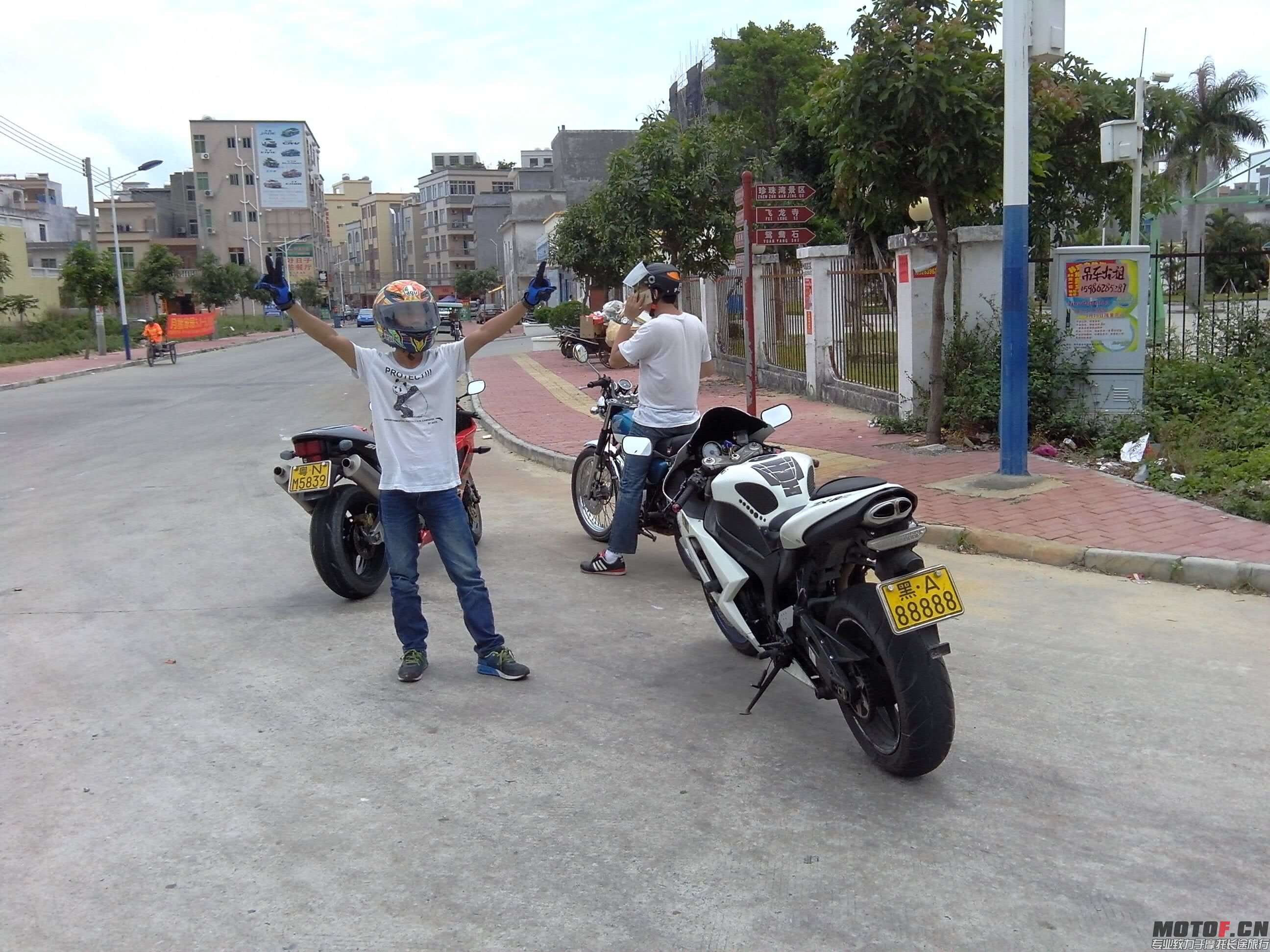 QQ图片20150504021818.jpg