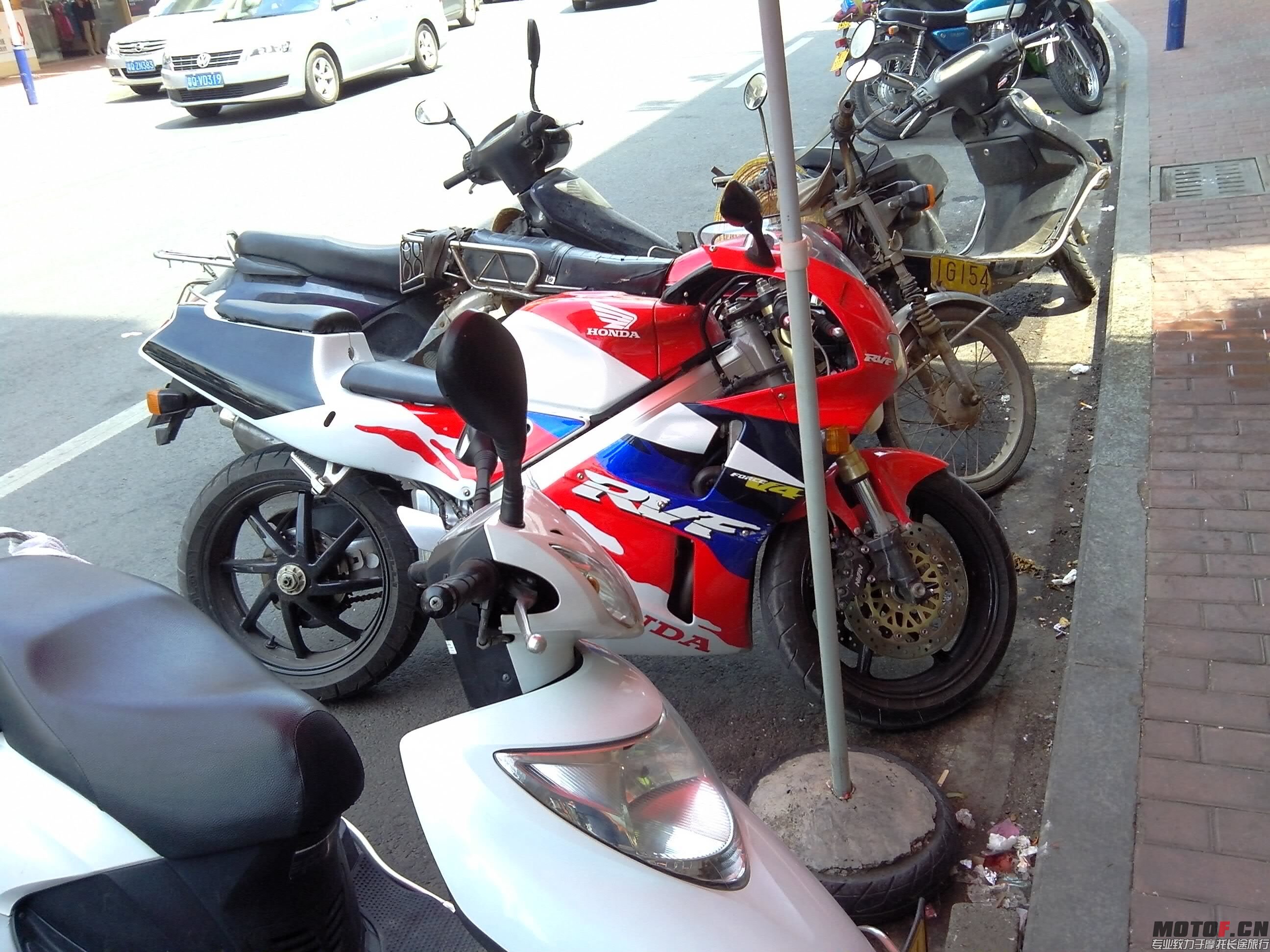QQ图片20150504022025.jpg