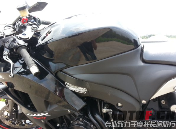 QQ图片20150505133710.png