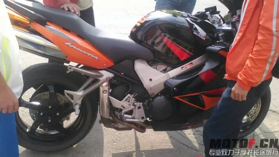 QQ图片20150510193253.jpg