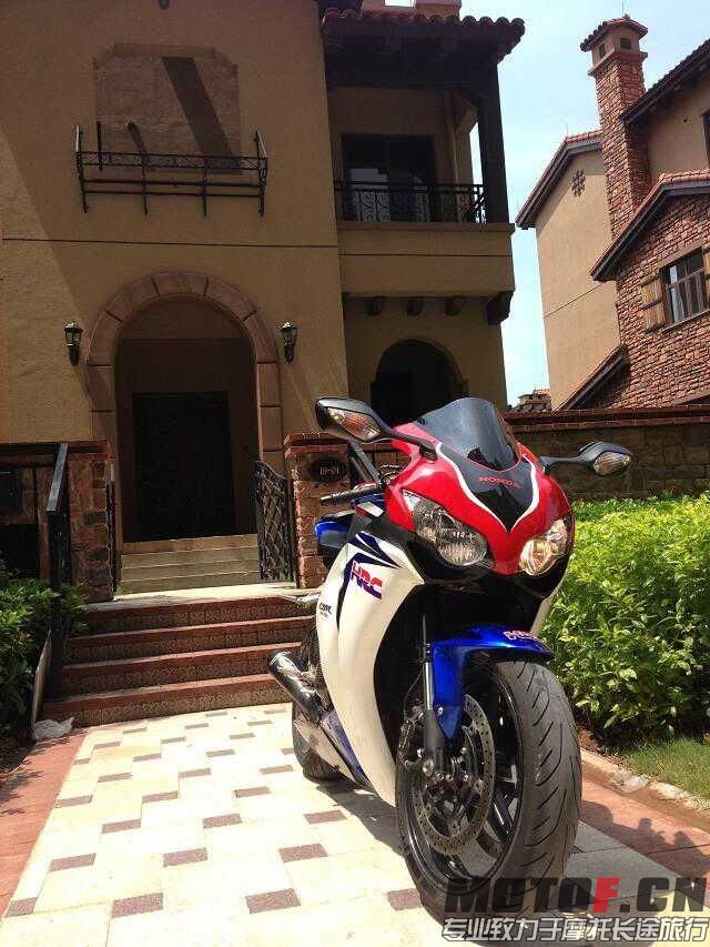 QQ图片20150519070133.jpg