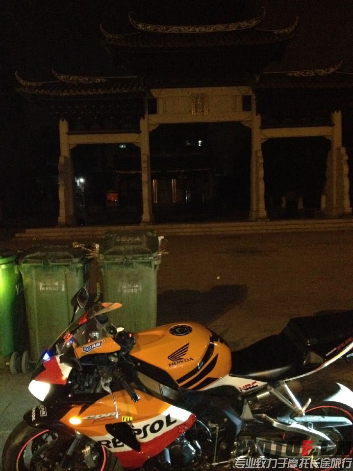 QQ图片20150524004517.jpg