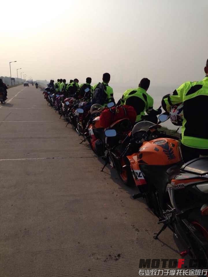 QQ图片20150524010328.jpg