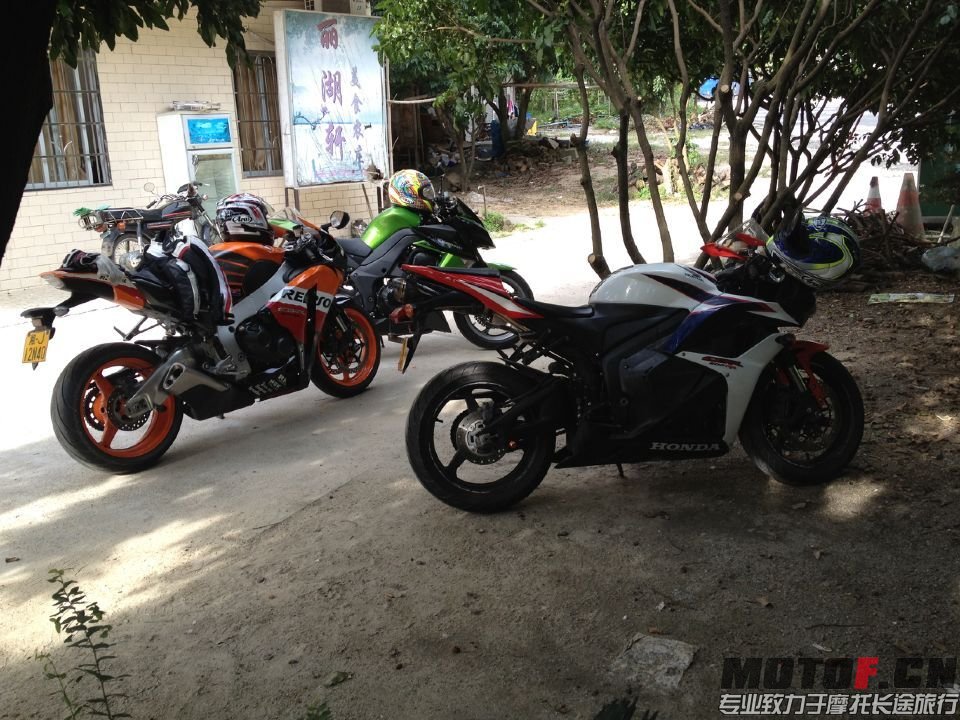 QQ图片20150524010407.jpg